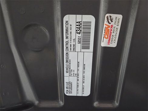 Used 2022 Jeep Grand Cherokee L Limited image 27