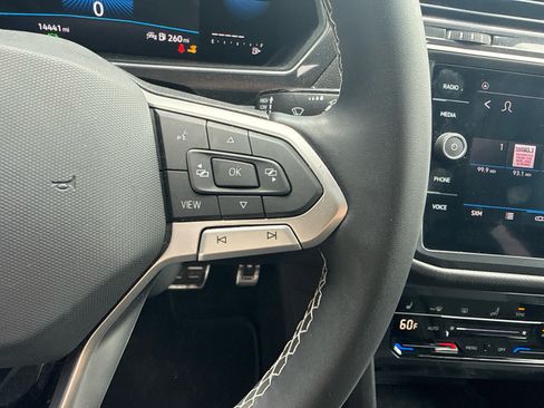 Certified 2023 Volkswagen Tiguan SE R-Line FWD image 11
