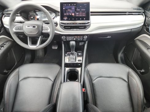 Used 2024 Jeep Compass Limited AWD/4WD image 23