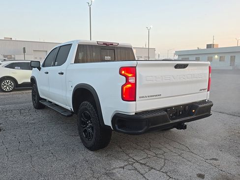 Used 2023 Chevrolet Silverado 1500 ZR2 w/ Technology Package image 4