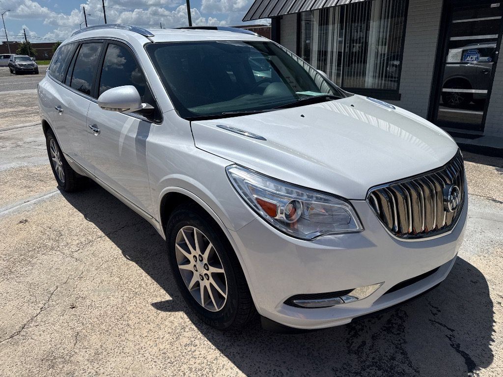 Used 2016 Buick Enclave Leather FWD image 2