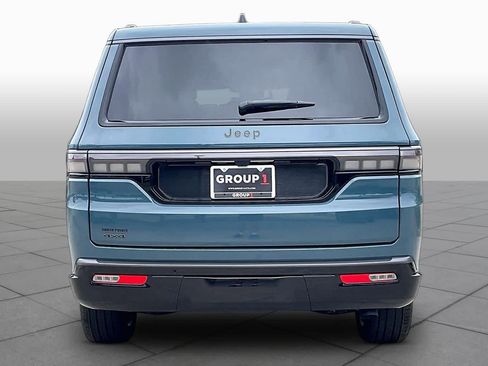 New 2026 Jeep Grand Wagoneer L Limited AWD/4WD image 4