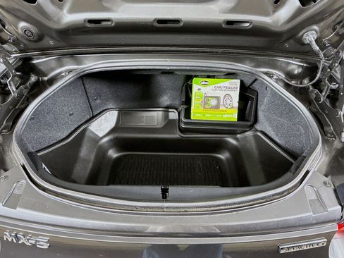 Used 2023 MAZDA MX-5 Miata Grand Touring w/ Weather Package image 33