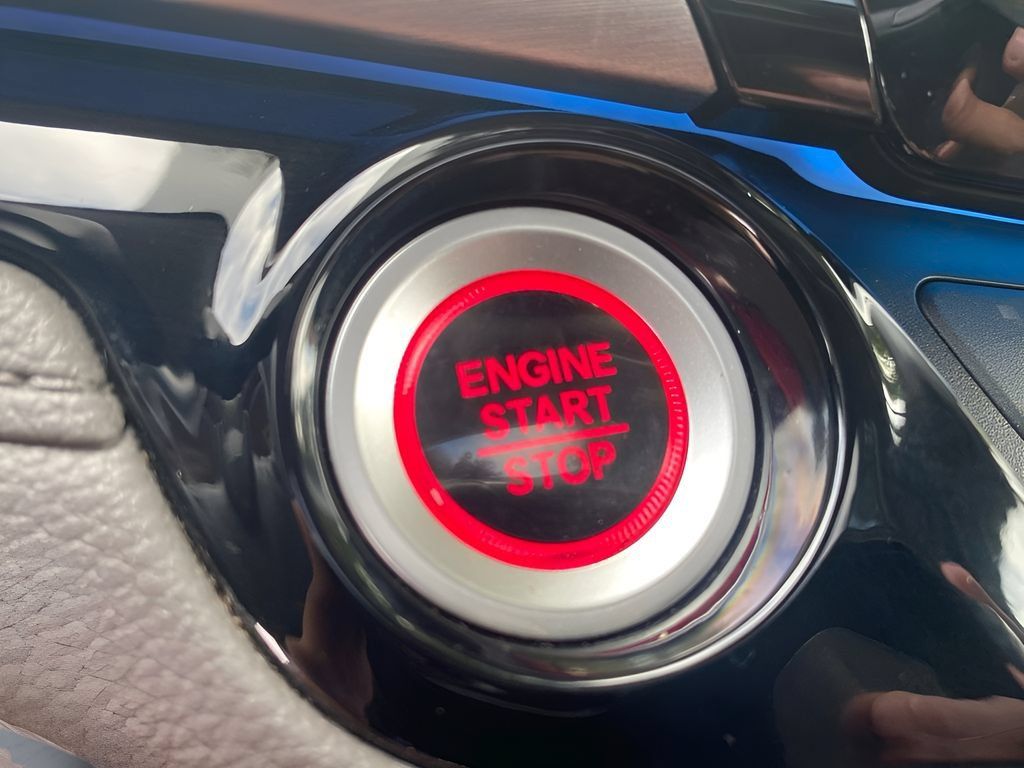 Used 2019 Honda Odyssey Elite image 40