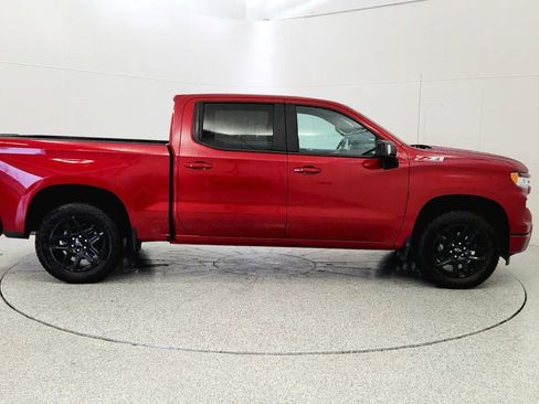 Used 2024 Chevrolet Silverado 1500 RST image 8