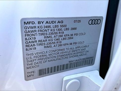 Used 2025 Audi Q5 Premium w/ Convenience Package AWD/4WD image 19