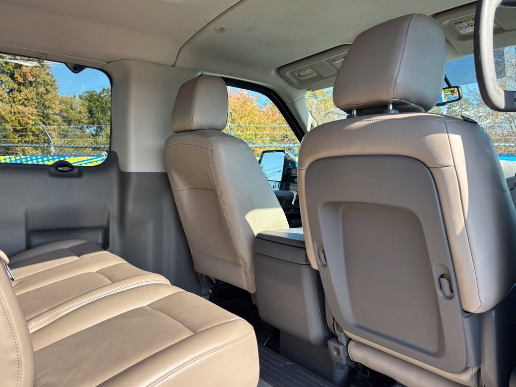 Used 2021 Nissan NV 3500 SL RWD image 19