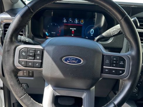 Used 2025 Ford F350 Lariat w/ Lariat Ultimate Package AWD/4WD image 13