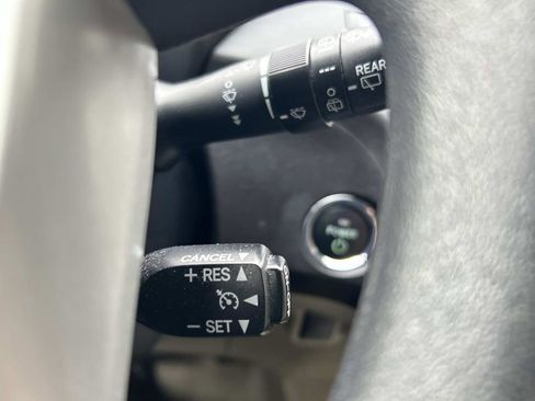 Used 2011 Toyota Prius Two image 32