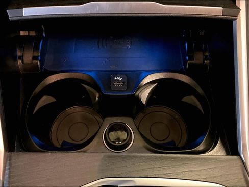 Used 2025 BMW 330i xDrive Sedan image 35