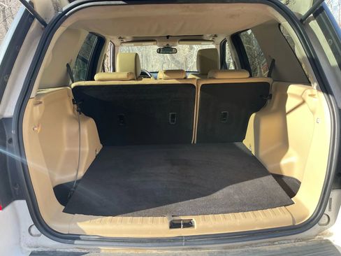 Used 2008 Land Rover LR2 SE image 7