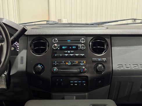Used 2016 Ford F450 XL w/ Power Equipment Group AWD/4WD image 21