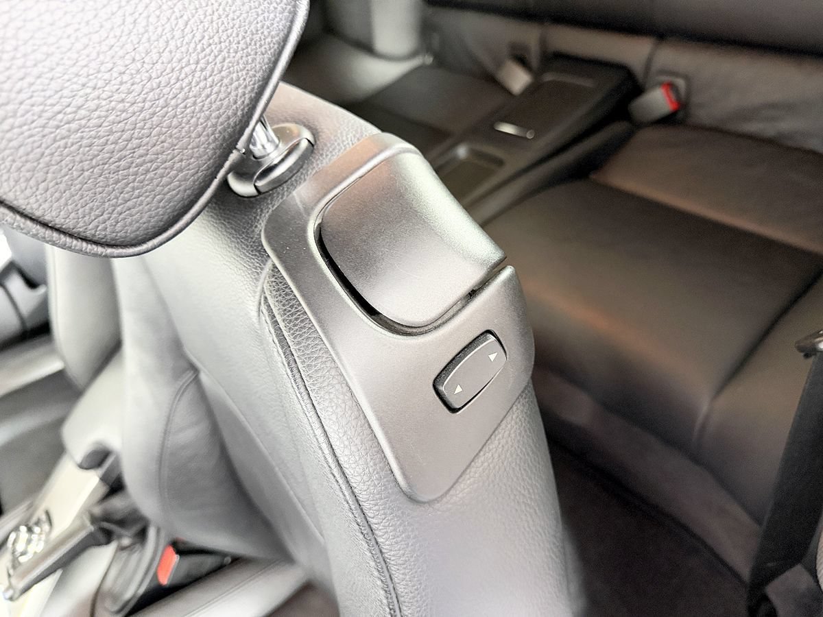 Used 2012 BMW 335is Coupe RWD image 36