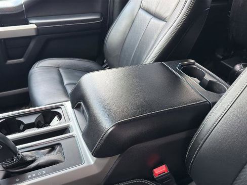 Certified 2020 Ford F150 Lariat image 37