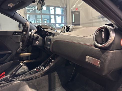 Used 2020 Lotus Evora image 31