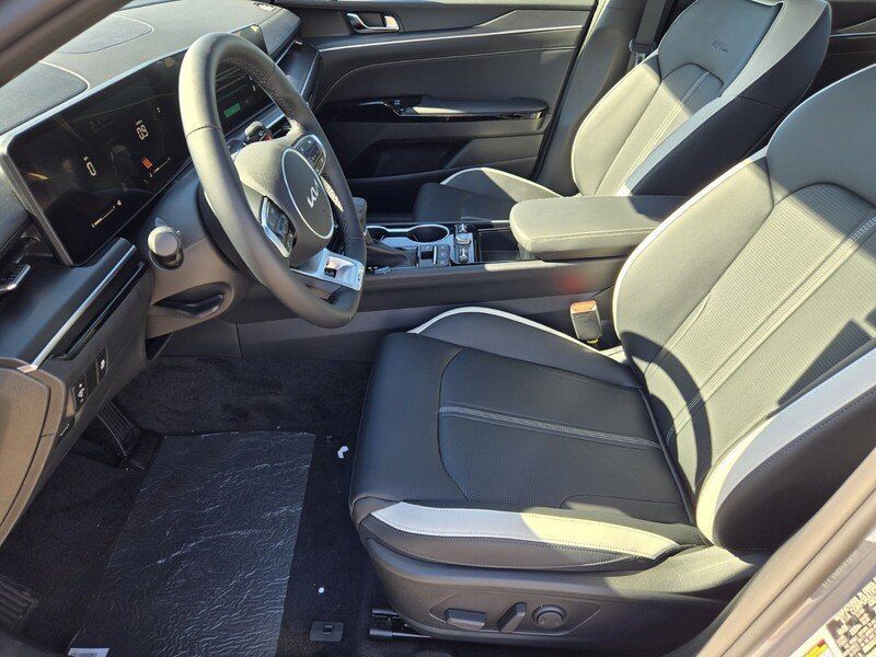New 2026 Kia K5 GT-Line FWD image 6