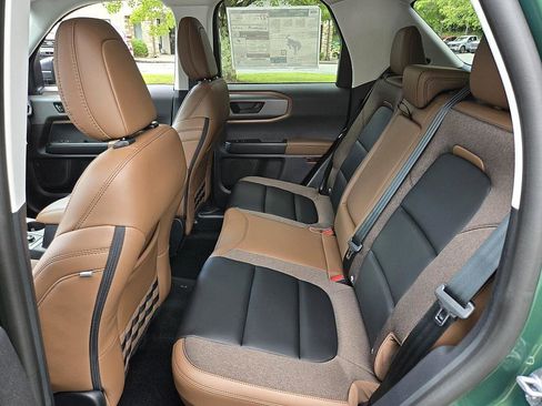 New 2025 Ford Bronco Sport Outer Banks image 13