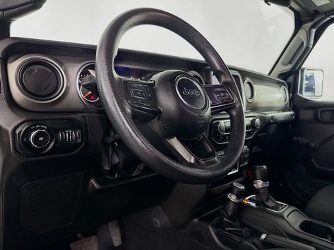 Used 2022 Jeep Wrangler Sport image 22