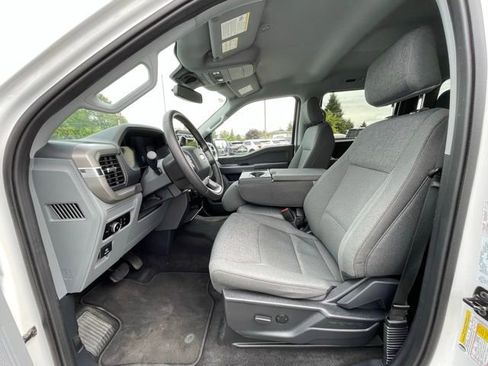 Used 2024 Ford F150 XLT w/ Tow/Haul Package image 8