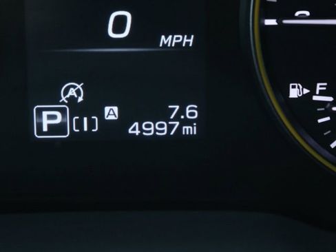 Certified 2025 Subaru Crosstrek 2.5i Sport w/ Crosstrek Mirror Package image 32