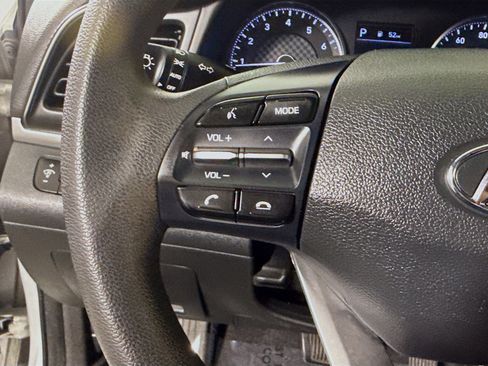 Used 2019 Hyundai Elantra SEL w/ Cargo Package image 14