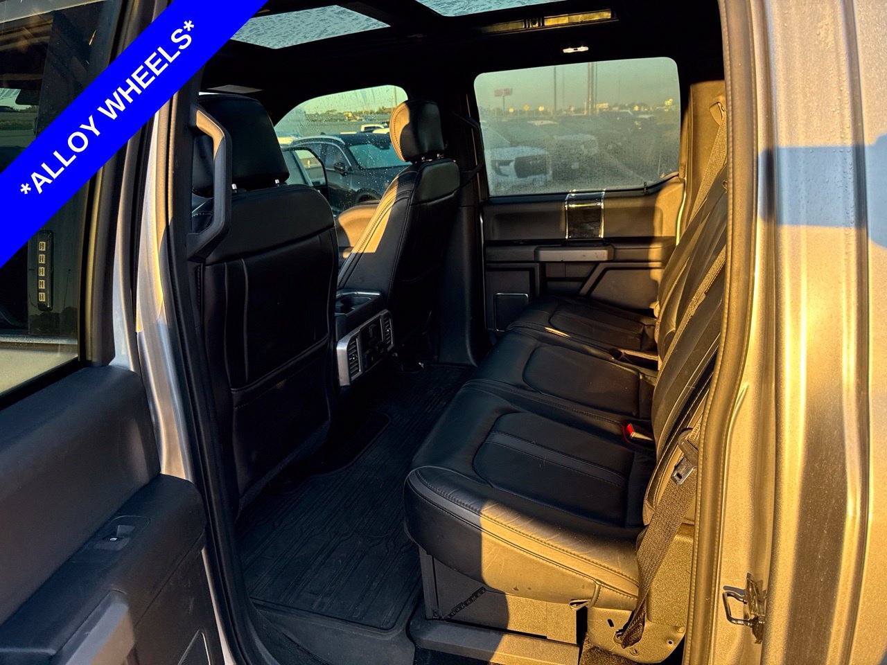 Used 2020 Ford F450 Platinum w/ FX4 Off-Road Package AWD/4WD image 6