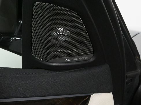 Used 2017 BMW X6 xDrive35i image 30