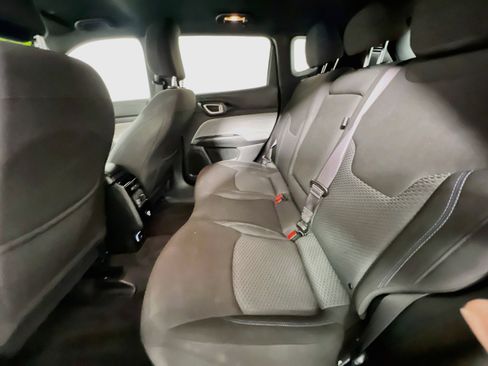 Used 2023 Jeep Compass Sport AWD/4WD image 29