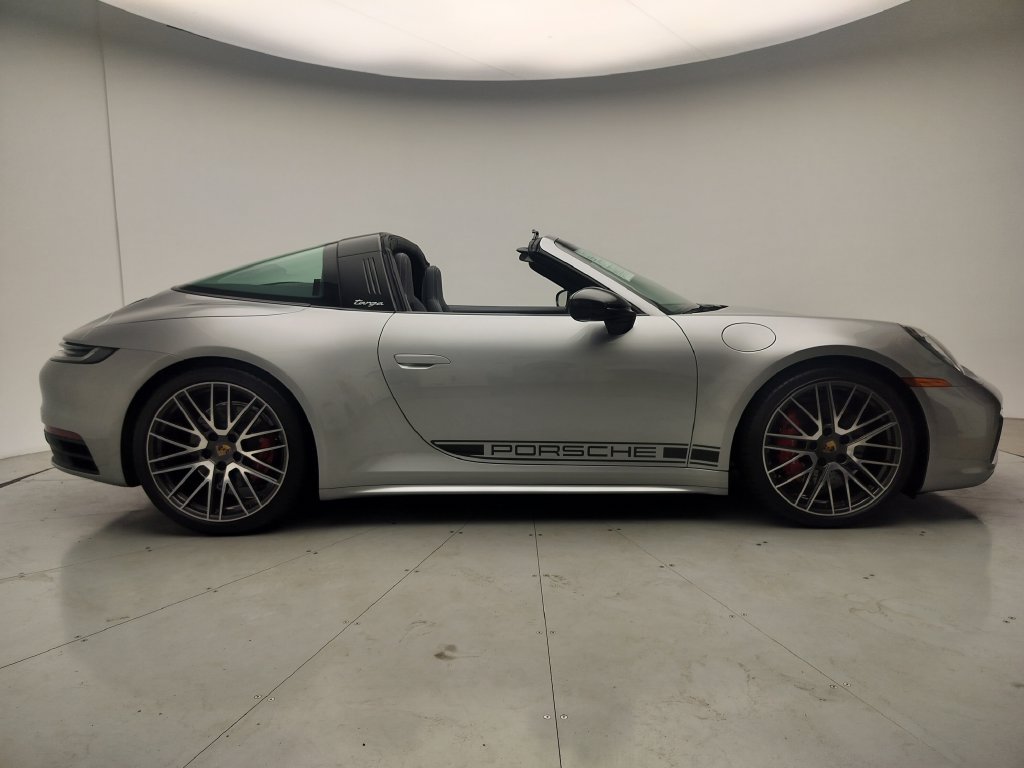 Certified 2024 Porsche 911 Targa 4S AWD/4WD image 22