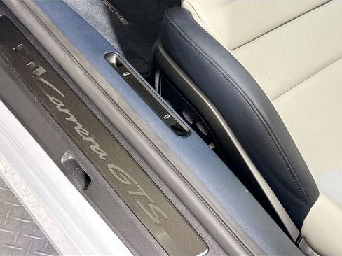 Certified 2026 Porsche 911 Carrera GTS RWD image 23