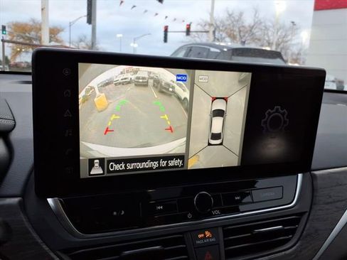 New 2025 Nissan Altima 2.5 SL image 26