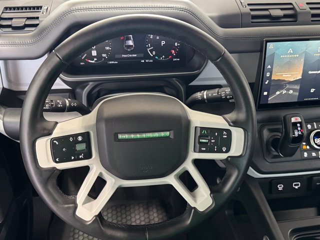 New 2024 Land Rover Defender 110 SE AWD/4WD image 19