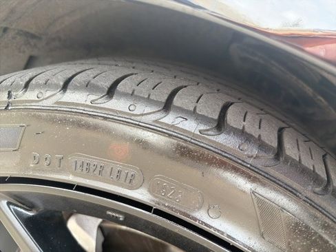 Used 2023 Honda Civic Sport image 10