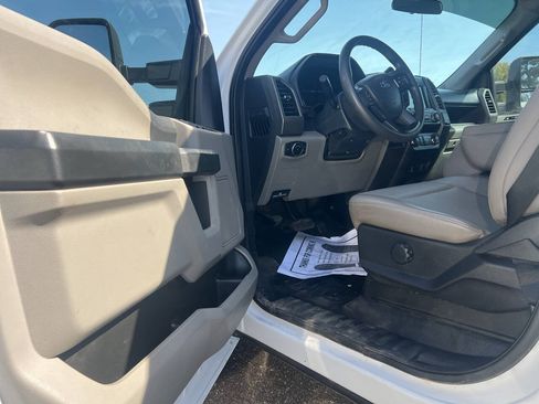 Used 2022 Ford F250 XL w/ STX Appearance Package AWD/4WD image 7