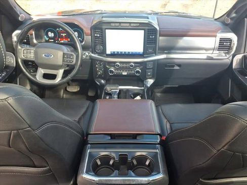 Certified 2021 Ford F150 Lariat w/ Equipment Group 502A High image 13