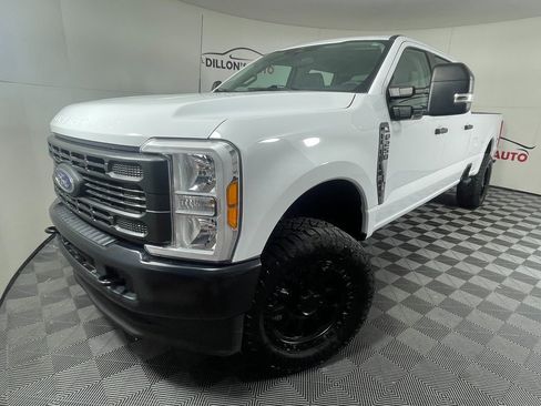 Used 2023 Ford F250 XL image 1