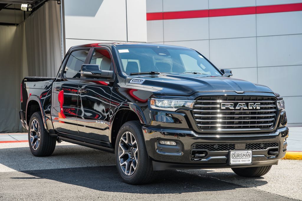 New 2027 RAM 1500 Laramie w/ Laramie Preferred Package AWD/4WD 360° Tour