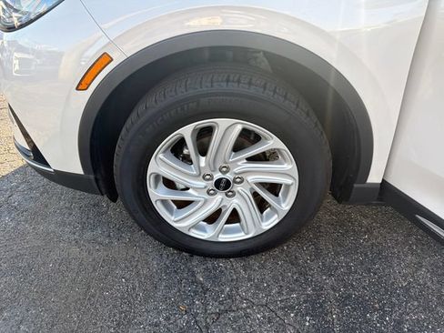 Certified 2023 Lincoln Corsair FWD image 30