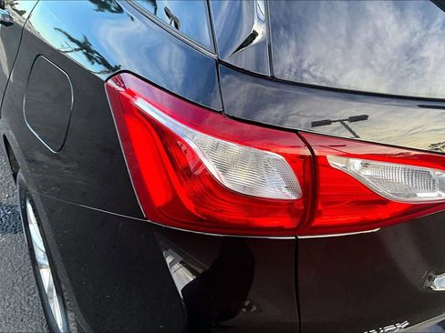 Used 2019 Chevrolet Equinox LT image 27