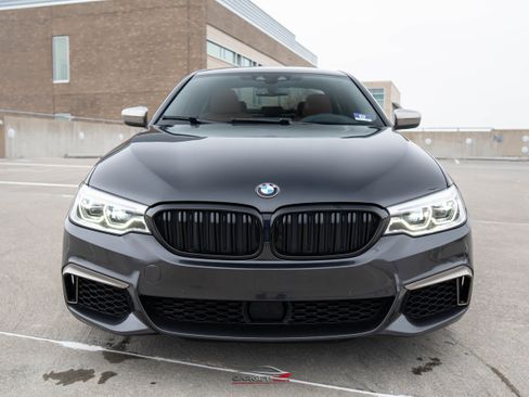 Used 2019 BMW M550i xDrive image 2