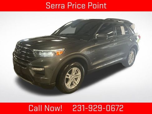 Used 2020 Ford Explorer XLT w/ Equipment Group 202A AWD/4WD image 1