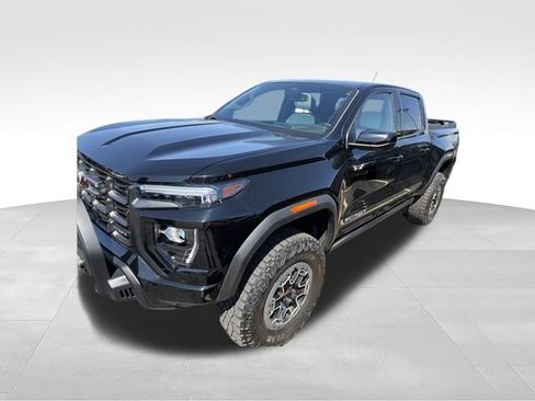 Used 2023 GMC Canyon AT4X w/ Edition 1 AWD/4WD image 2