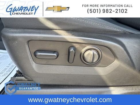 Used 2020 Chevrolet Silverado 1500 LT w/ Texas Edition image 21