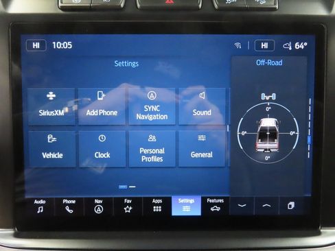 Used 2024 Ford F350 Lariat w/ Black Appearance Package image 28