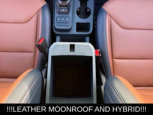 Used 2023 Ford Maverick Lariat w/ Lariat Luxury Package FWD image 34