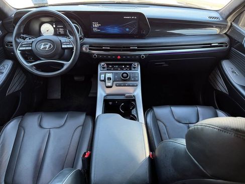 Used 2024 Hyundai Palisade Calligraphy image 12