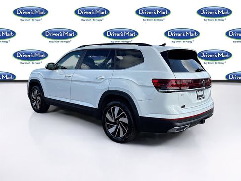 Used 2025 Volkswagen Atlas SE image 5