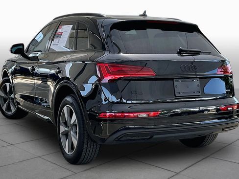 Used 2025 Audi Q5 2.0T Premium w/ Convenience Plus Package AWD/4WD image 12