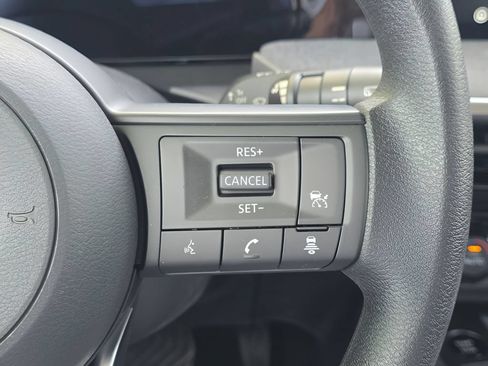 New 2026 Nissan Kicks SV w/ Charging Package FWD image 18