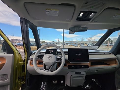 New 2025 Volkswagen ID. Buzz 1st Edition image 12